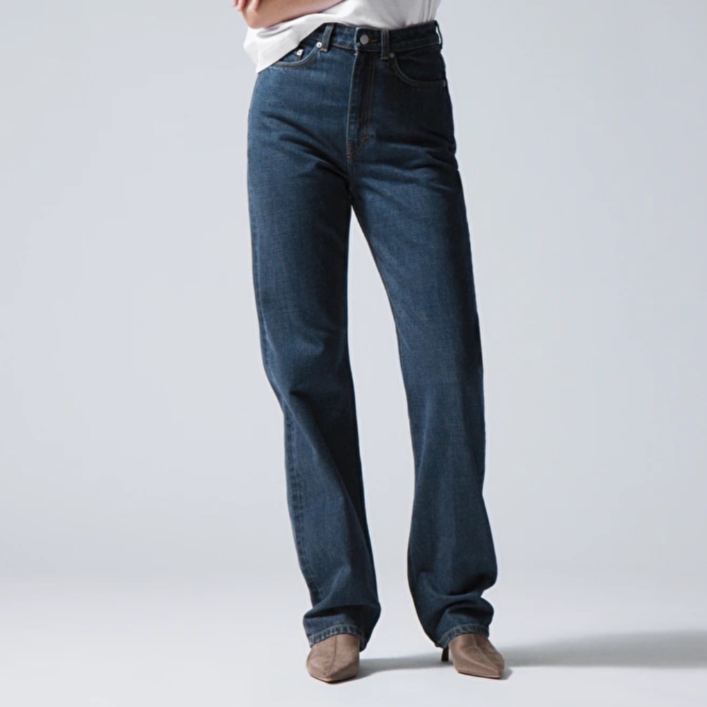 Weekday Rowe Extra High Straight Jeans